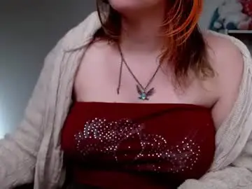 Chaturbate Live Sex Cam of krystalsyxx