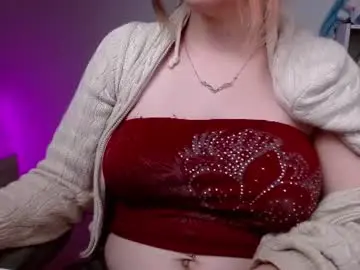 Chaturbate Live Sex Cam of krystalsyxx