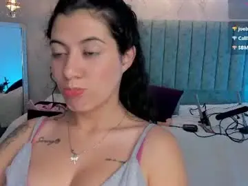 Chaturbate Adult Video Chat of lucy_greys_