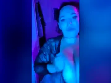 Chaturbate Best live sex cam show of phoenixpowers