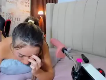 Chaturbate Watch Live Sex Cams of camilagray2