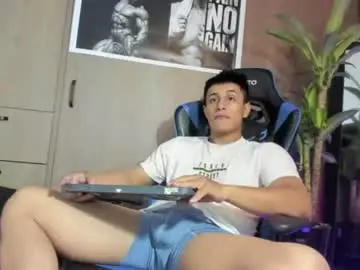 Chaturbate Sex Cam of dorman_boy