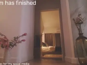 Chaturbate Best live sex cam show of kellytheaimee_
