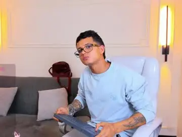 Chaturbate Adult Webcams of paradise_boy_s