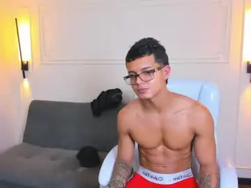 Chaturbate Best live sex cam show of paradise_boy_s