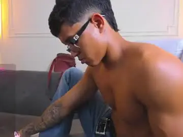 Chaturbate Watch Live Sex Cams of paradise_boy_s
