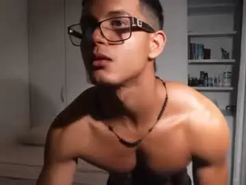 Chaturbate Sex Cam of paradise_boy_s
