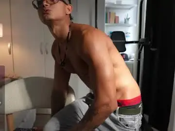Chaturbate Live Sex of paradise_boy_s