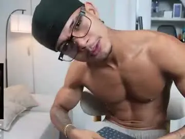 Chaturbate Free Porn Cam of paradise_boy_s