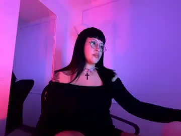 Chaturbate Best live sex cam show of saintkobra