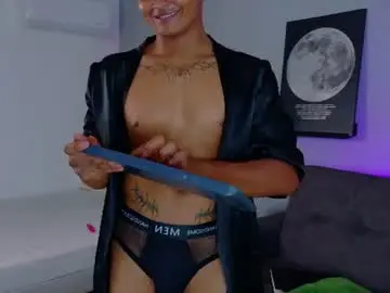 Chaturbate Adult Video Chat of andrewkenoxx_