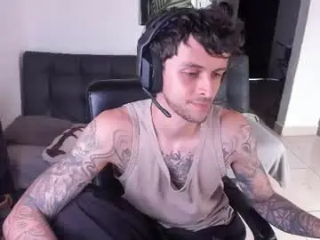 Chaturbate Live Sex Cam of daniele_bunny