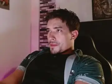 Chaturbate Best live sex cam show of ian_davis