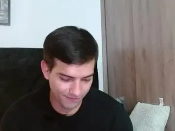 Chaturbate Live Porn of ian_davis
