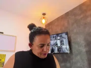 Chaturbate Free Live Porn of natasha_fox_bms