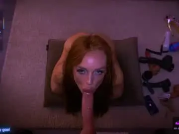 Chaturbate Live Porn of redhead_shark