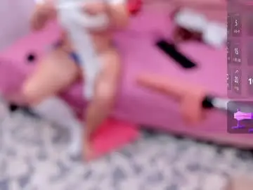 Chaturbate Best live sex cam show of dolls_antonella