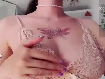 Chaturbate Sex Cam of emmae__