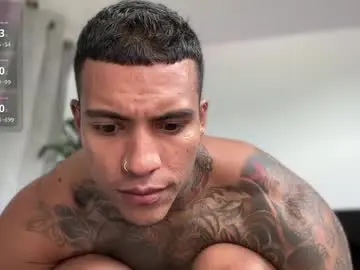 Chaturbate Sex Chat of jordandenis17