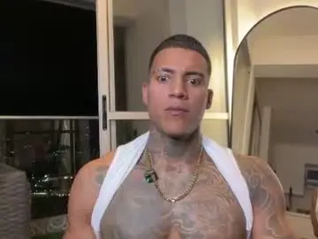 Chaturbate Nude Webcam of jordandenis17