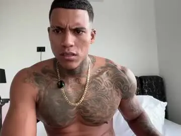 Chaturbate Live Sex Cam of jordandenis17