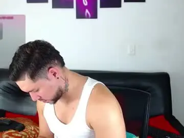 Chaturbate Free Porn Cam of kyle_wilson_