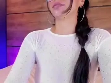 Chaturbate Live Sex Cam of leamonroe__