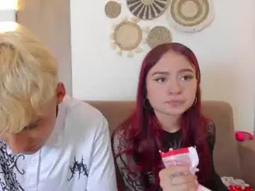 Chaturbate Live Sex Cam of rousse_n_kenji