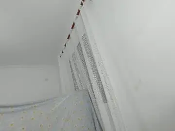 Chaturbate Free Porn Cam of ehotlovea