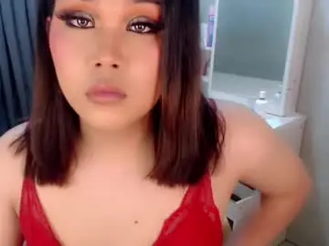 Chaturbate Live Sex Cam of tsscarlett_xx