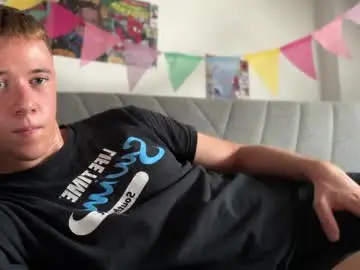 Chaturbate Live Sex Cam of alexwos