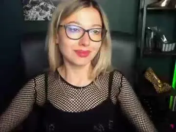Chaturbate Live Sex of heidi_pleasure