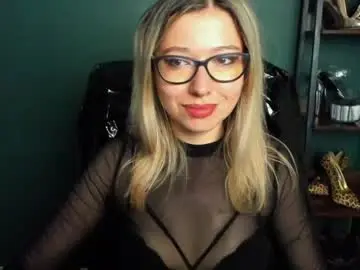 Chaturbate Sex Chat of heidi_pleasure