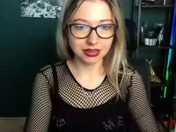 Chaturbate Private Sex Chat of heidi_pleasure