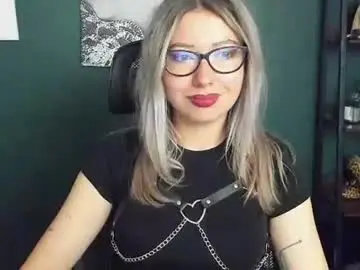 Chaturbate Free Porn Cam of heidi_pleasure