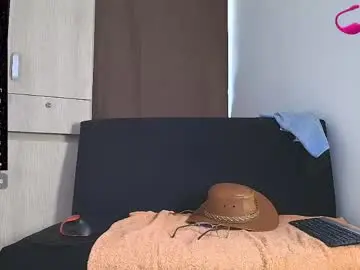 Chaturbate Watch Live Sex Cams of roy_barney