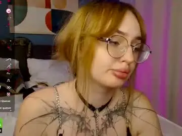Chaturbate Live Sex of arcticivy