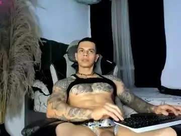 Chaturbate Live Sex Cam of arondark
