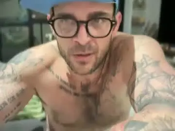 Chaturbate Live Sex Cam of brightbluebrazilianeyes