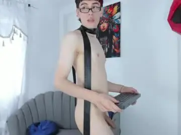 Chaturbate Live Sex Cam of damian_white0