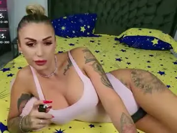 Chaturbate Free Live Porn of golddivine00