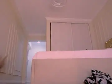 Chaturbate Adult Video Chat of lori_leen