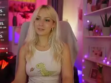Chaturbate Watch Live Sex Cams of lucy_cutie_