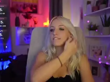 Chaturbate Private Sex Chat of lucy_cutie_
