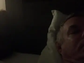 Chaturbate Watch Live Sex Cams of badger32934