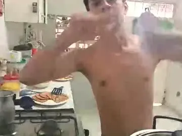 Chaturbate Live Sex Cam of miguelsantos_666