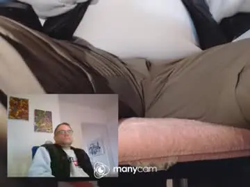 Chaturbate Live Sex Cam of mrduplo1975