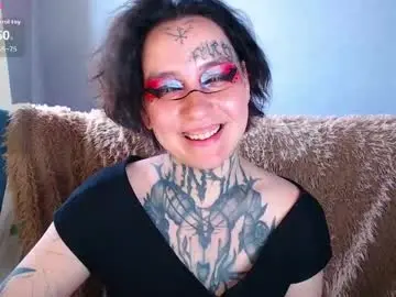 Chaturbate Adult Video Chat of sabrina_raiders_666