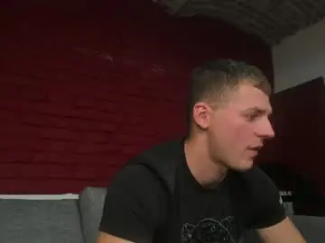 Chaturbate Live Sex of blonde_fit_lad