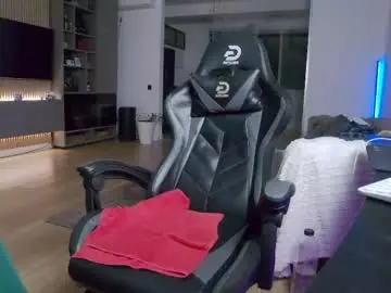 Chaturbate Sex Cam of enrikoblue